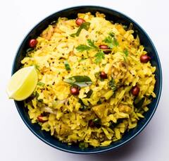 Poha: ਨਾਸ਼ਤੇ 'ਚ ਪੋਹਾ ਖਾਣ ਨਾਲ ਮਿਲਦੇ ਇਹ 5 ਫਾਇਦੇ, ਇੰਝ ਕਰੋ ਡਾਈਟ 'ਚ ਸ਼ਾਮਿਲ
