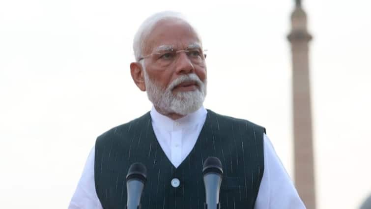 Narendra Modi Oath Ceremony: Ajay Devgn, Anil Kapoor, Rajkummar Rao And Other Celebs Congratulate PM Modi Narendra Modi Oath Ceremony Ajay Devgn Anil Kapoor Shah Rukh Khan Anupam Kher Congratulate PM Modi Narendra Modi Oath Ceremony: Ajay Devgn, Anil Kapoor, Rajkummar Rao And Other Celebs Congratulate PM Modi