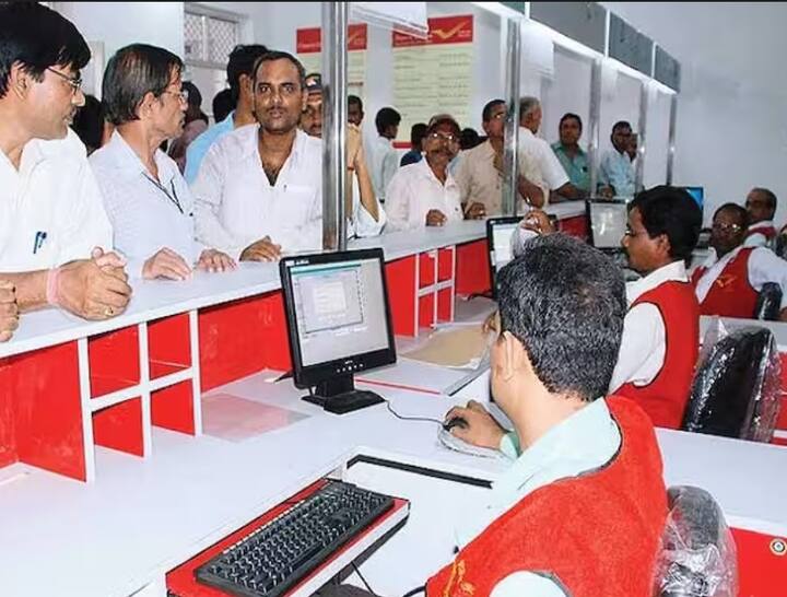 या योजनेअंतर्गत तुम्ही एका वर्षांसाठी पैशांची गुंतवणूक केल्यास तुम्हाला जमा केलेल्या रकमेवर 6.90 टक्के व्याज मिळते. दोन वर्षांसाठी पैसे गुंतवल्यास 7.00 टक्के, तीन वर्षांसाठी पैसे गुंतवल्यास 7.10 टक्के तर पाच वर्षांसाठी पैसे गुंतवल्यास 7.50 टक्क्यांनी व्याज मिळते.