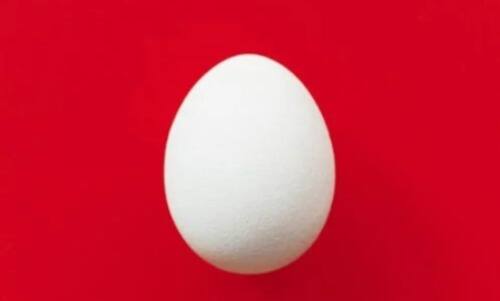 முருங்கை கீரை பொரியல் செய்யும் போது இரண்டு முட்டை சேர்த்தால் ருசியாக இருக்கும்.