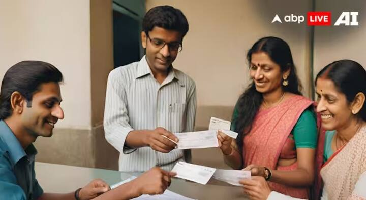 Time Deposit Scheme: शासनाच्या पोस्ट ऑफिस विभागातर्फे बचतीच्या अनेक योजना चालावल्या जातात. या योजनांत देशातील लाखो नागरिक पैशांची गुंतवणूक करतात.