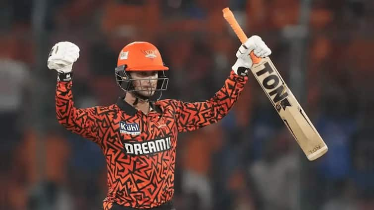 Abhishek Sharma Century On 25 Balls In Sher-E-Punjab T20 Cup Here Know Latest Sports News IPL के बाद भी नहीं रुक रहा अभिषेक शर्मा का तूफान, अब महज 25 गेंदों पर जड़ दिया शतक