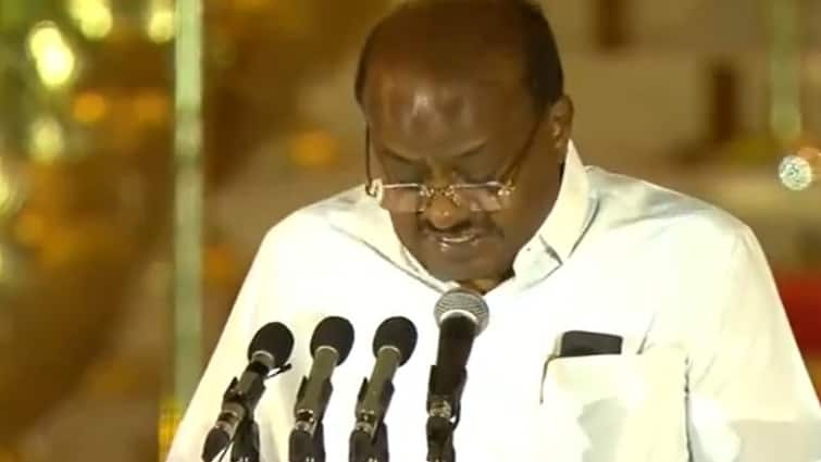 PM Narendra Modi Swearing-In Ceremony JDS leader HD Kumaraswamy took oath as Union Cabinet Minister in NDA Government PM Modi Oath Ceremony: NDA की किस पार्टी के नेता को मिला सबसे पहले शपथ लेने का मौका, चौंका रहा नाम