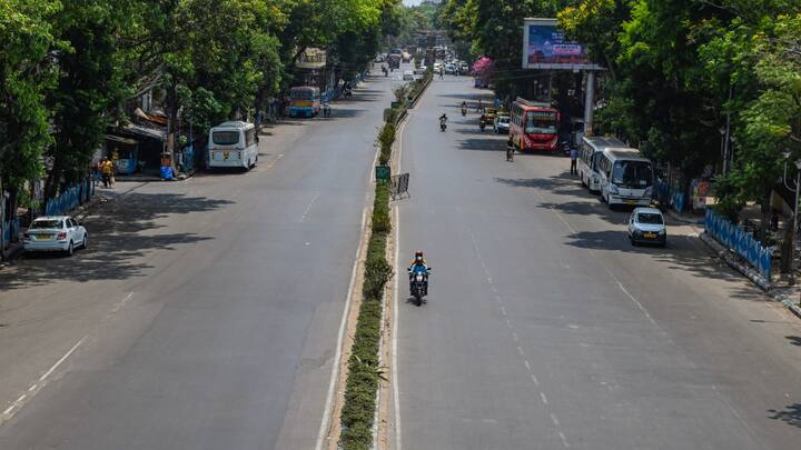 रविवार को दिन के समय गर्म और 25 से 35 किलोमीटर की रफ्तार से तेज हवाएं चलेंगी.