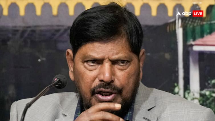 Ramdas Athawale reaction on Minister of State in the Ministry of Social Justice and Empowerment विभागों के बंटवारे पर रामदास अठावले का बड़ा बयान, 'मुझे जिस मंत्रालय की जिम्मेदारी दी गई है उसके...'