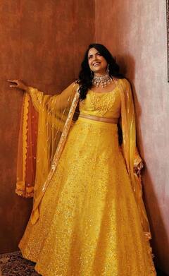 'काम के बदले ब्रेस्ट सर्जरी कराने का बनाया गया था दबाव', सालों बाद एक्ट्रेस का खुलासा, 11 साल से स्क्रीन से है दूर