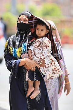 Punjab Weather: पंजाब में अभी नहीं मिलेगी गर्मी से राहत, जानें- अगले 5 दिनों तक कैसा रहेगा मौसम का मिजाज?