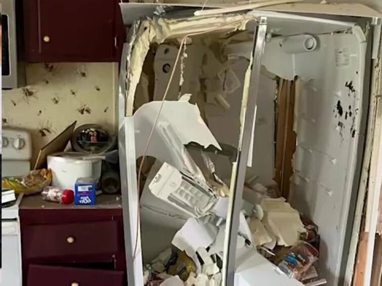 by  yours mistake can cause an explosion in the refrigerator be aware in advance Refrigerator Explosion: ਤੁਹਾਡੀ ਇਹ ਗਲਤੀ ਕਰ ਸਕਦੀ ਹੈ ਫਰਿੱਜ ਵਿੱਚ ਧਮਾਕਾ, ਪਹਿਲਾਂ ਹੀ ਹੋ ਜਾਓ ਸੁਚੇਤ