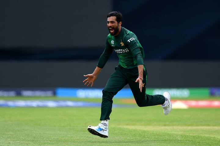 टी-20 विश्वचषकाच्या इतिहासात भारताचा पाकिस्तानवरचा हा सातवा विजय आहे. 2007 च्या विश्वचषकात उभय संघांमध्ये पहिला सामना झाला होता. (Image Credit- BCCI)