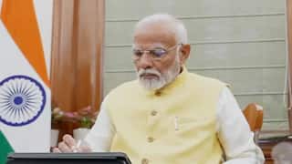 PM Narendra Modi signs first file to release Rs 20,000 crore for PM Kisan Nidhi PM Modi: மூன்றாவது முறையாக பிரதமர்! மோடி போட்ட முதல் கையெழுத்து எதற்காக தெரியுமா?