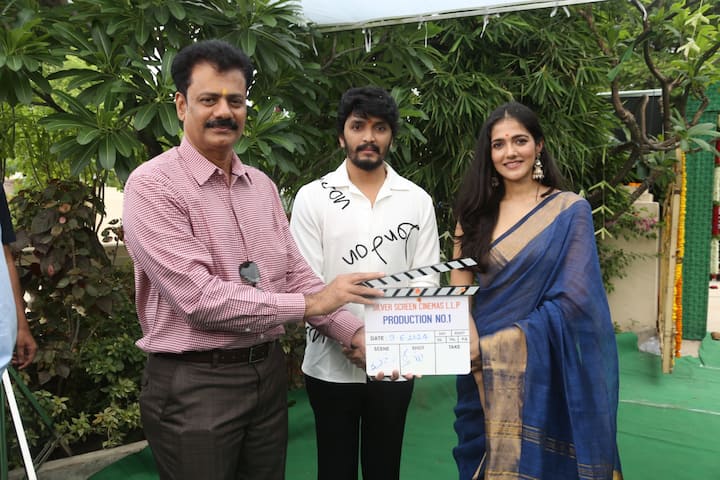 హీరోయిన్‌ సిమ్రాన్ చౌదరి మాట్లాడుతూ... ''మంచి సినిమాలో నటించే అవకాశం నాకు ఇచ్చిన దర్శక, నిర్మాతలకు కృతజ్ఞతలు. నటనకు ఆస్కారం ఉన్న పాత్ర చేస్తున్నా'' అని తెలిపారు. తెలుగు రాష్ట్రాల్లో ఆరు జిల్లాలకు చెందిన 150 మందికి కథ చెప్పి, వాళ్ల ఫీడ్ బ్యాక్ తీసుకుని సినిమా స్టార్ట్ చేశామని రచయిత విశ్వజిత్‌ వివరించారు.