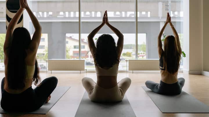 From reducing stress and anxiety to improving mood and cognitive function, learn how incorporating yoga into your daily routine can lead to a healthier, happier mind.