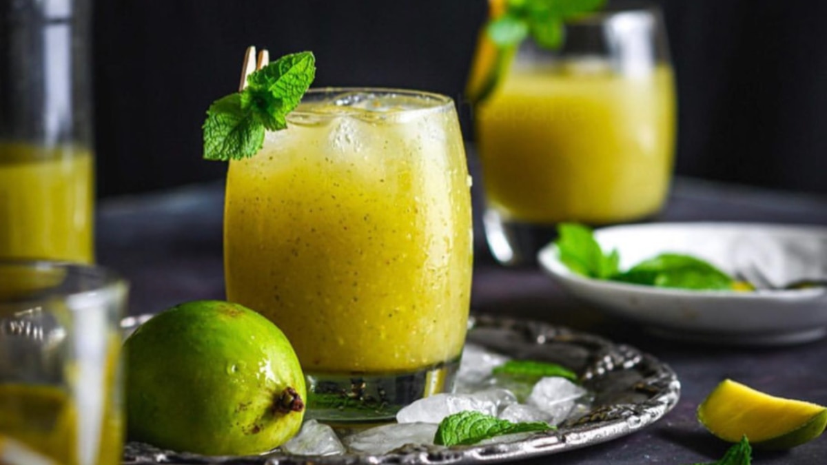 Healthy And Refreshing Drinks For This Summer Using Local Fruits 