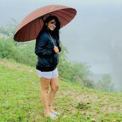 Gundeninda Gudigantalu Amulya Gowda Photos:  పురివిప్పిన నెమలి అందము.. కురిసిన ఆ చినుకు అందము - చిరు చినుకుల్లో రౌడీ బేబీ అమూల్య గౌడ !