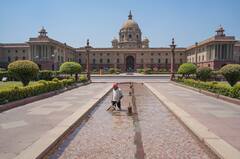 Delhi Weather: दिल्लीवालों को अभी और झुलसाएगी गर्मी, IMD ने जारी किया अलर्ट, जानें- इस हफ्ते के मौसम का हाल