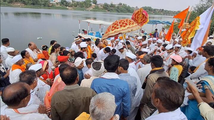 रुक्मिणी मातेचा पायदळ पालखी दिंडी सोहळा हा गेल्या 430 वर्षांपासून अविरतपणे सुरु आहे.