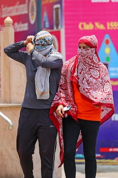 दिल्ली में 44 डिग्री सेल्सियस के पार पहुंचा पार, जानें- कल कैसा रहेगा मौसम