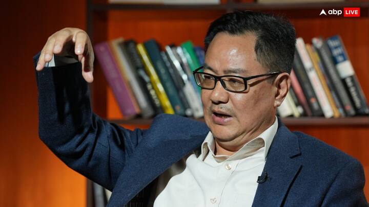 कैबिनेट मंत्री की शपथ लेने वाले किरेन रीजीजू बोले कि वह विकसित भारत के सपने को पूरा करने के लिए ईमानदारी-समर्पण से काम करते रहेंगे.