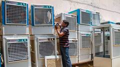 दिल्ली में कितनी है बिजली डिमांड, कितने हैं कनेक्शन? जानें सबकुछ