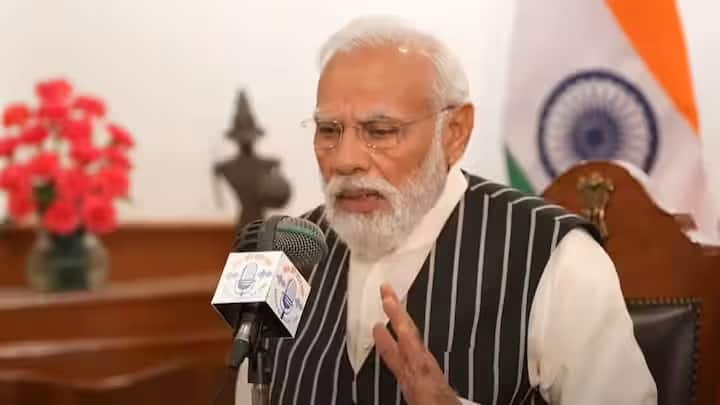પીએમ મોદી દેશના નાગરિકો સાથે સીધી વાત કરવાનું પસંદ કરે છે. અને આ જ કારણ છે કે વડાપ્રધાન મોદી દર મહિનાના છેલ્લા રવિવારે લોકો સાથે વાત કરે છે.