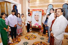 Revanth Reddy in Film City: రామోజీరావు కుటుంబ సభ్యులను పరామర్శించిన సీఎం రేవంత్ రెడ్డి