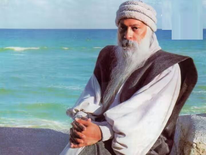 આનું કારણ એ છે કે સુખ માનવ સ્વભાવ છે. તેથી તમારે તેના વિશે ચિંતા કરવાની જરૂર નથી, તે પહેલેથી જ છે અને તમારા હૃદયમાં છે. તમારે ફક્ત તમારી જાતને દુઃખી થવાથી રોકવાની છે, તમારે તે રચનાને રોકવાની છે જે તમને દુઃખી કરે છે.