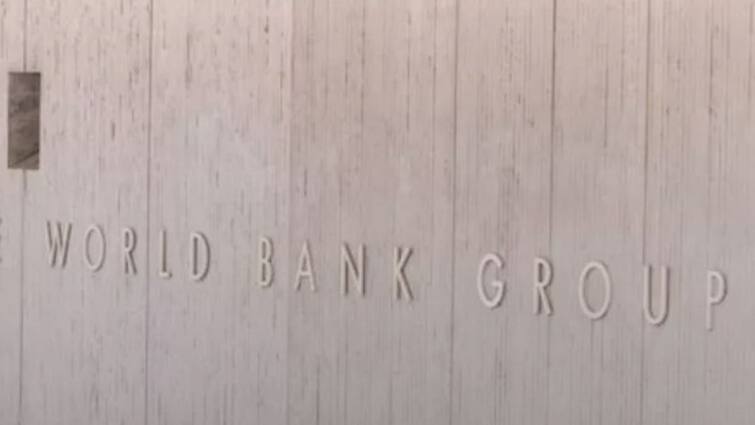 World Bank Says India To Lead Global Economic Growth With 6.7% Annual Increase Over Next Three Years India To Lead Global Economic Growth With 6.7% Annual Increase Over Next Three Years: World Bank