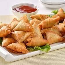 Samosa Recipe : ਜੇਕਰ ਤੁਸੀਂ ਵੀ ਘਰ 'ਚ ਸਮੋਸੇ ਬਣਾਉਣਾ ਚਾਹੁੰਦੇ ਹੋ ਤਾਂ ਇਸ ਆਸਾਨ ਰੈਸਿਪੀ ਨੂੰ ਅਪਣਾਓ।