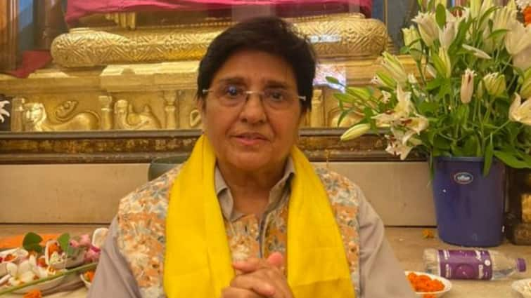 India's First Woman IPS Officer Dr Kiran Bedi Announces Biopic: 'The Time Has Come' kiran bedi biopic India's First Woman IPS Officer Dr Kiran Bedi Announces Biopic: 'The Time Has Come'