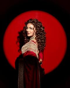 Seerat Kapoor Photo: રેડ સાડીમાં સીરત કપૂરનો જલવો, જુઓ તસવીરો
