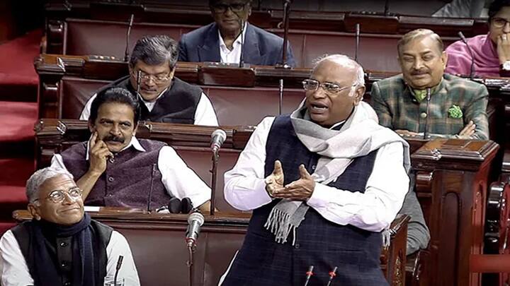 காங்கிரஸுக்கு புது சிக்கல்.. மாநிலங்களவையில் எதிர்க்கட்சி தலைவர் பதவியை காப்பாற்றி கொள்ளுமா?