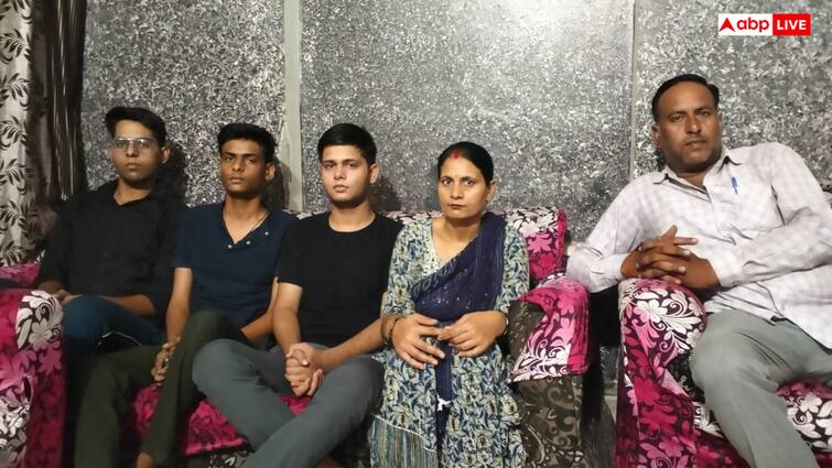 JEE House Painters Sons Cracks JEE Advanced Exam in Agra JEE Advanced: जेईई एडवांस में पेंटर भाईयों के बेटों ने फतह किया मैदान