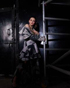 Hansika Motwani Photos: గ్లామర్ మోత మోగిస్తోన్న దేశముదురు బ్యూటీ - పెళ్లయ్యాక మరింత డోస్ పెంచిన హన్సిక!