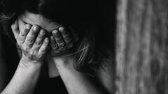 Relationship Tips : बचके रहना रे बाबा..! तुमच्या नात्याबद्दलच्या 'या' गोष्टी गुप्त ठेवा, कोणालाही सांगू नका