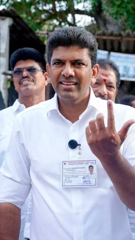 देशातील सर्वात 10 श्रीमंत खासदार कोणते?