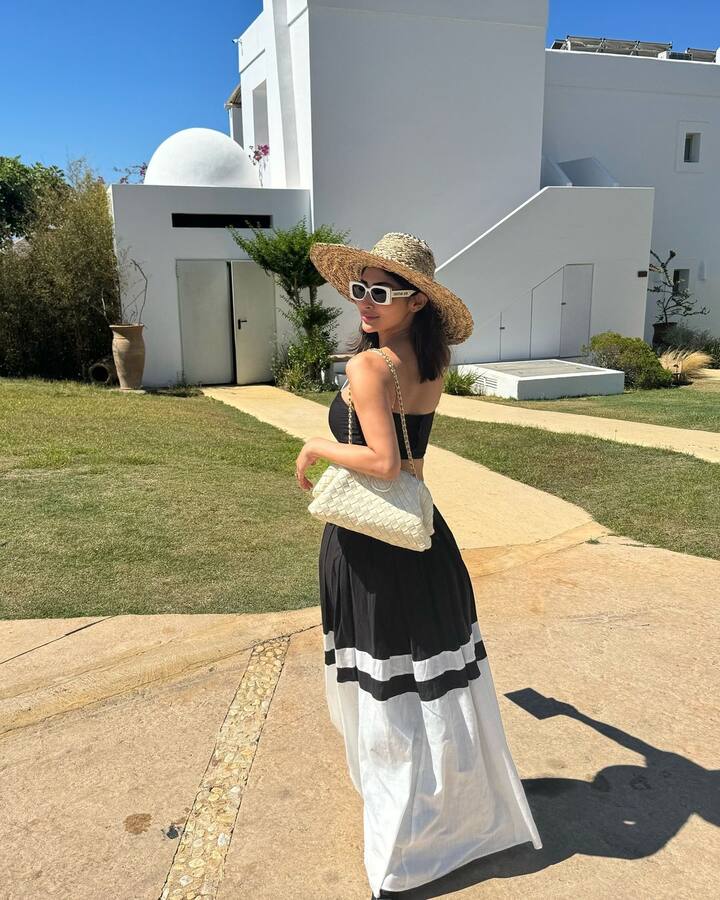 Mouni Roy is currently on a long summer break. The actor who has been travelling across the globe is now in Ibiza, Spain