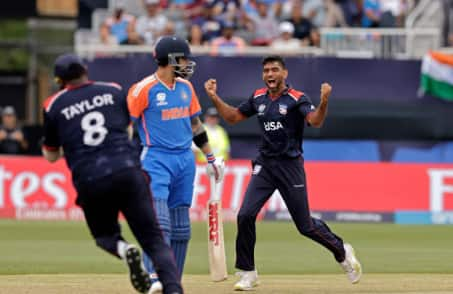 USA penalized with stop-clock penalty in T20 clast against india Stop-Slock Penalty: ਅਮਰੀਕੀ ਟੀਮ ਨੇ ਕੀਤੀ ਉਹ ਗਲਤੀ, ਜਿਹੜੀ ਕਿਸੇ ਨੇ ਨਹੀਂ ਕੀਤੀ, ਲੱਗਿਆ 5 ਦੌੜਾਂ 'ਤੇ ਜ਼ੁਰਮਾਨਾ