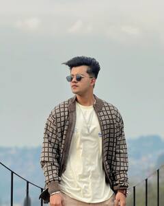 गरीबी में बीता बचपन, फिर  भूटान के इस लड़के को सोशल मीडिया ने बनाया स्टार, आज 20 साल की उम्र में कमा डाले करोड़ों