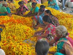 In Pics: చంద్రబాబుకు పూలతో ఆహ్వానం, ఘనంగా అమరావతి రైతుల ఏర్పాట్లు - ఫోటోలు