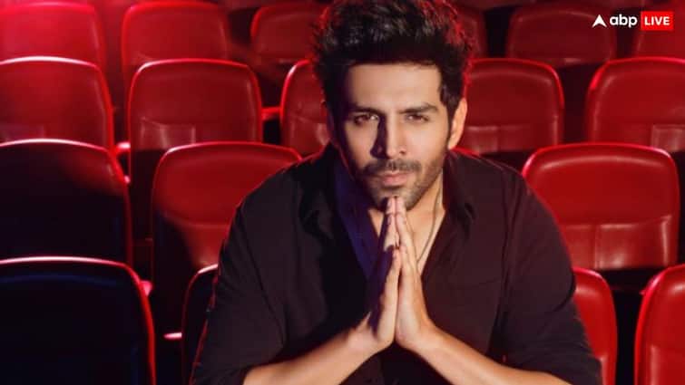Kartik Aaryan को पहली फिल्म 'प्यार का पंचनामा' से कितनी मिली थी फीस? 'चंदू चैंपियन' एक्टर ने किया खुलासा Kartik Aaryan Chandu Champion actor revealed his first film Pyaar Ka Punchnama Fees its not crores it was 70 thousand Kartik Aaryan को पहली फिल्म 'प्यार का पंचनामा' से कितनी मिली थी फीस? 'चंदू चैंपियन' एक्टर ने किया खुलासा