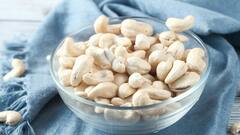 Eye Health: দৃষ্টিশক্তি প্রখর করতে, চোখের স্বাস্থ্য ভাল রাখতে ভরসা রাখুন বাদাম-ড্রাই ফ্রুটসে, কী কী খাবেন ?