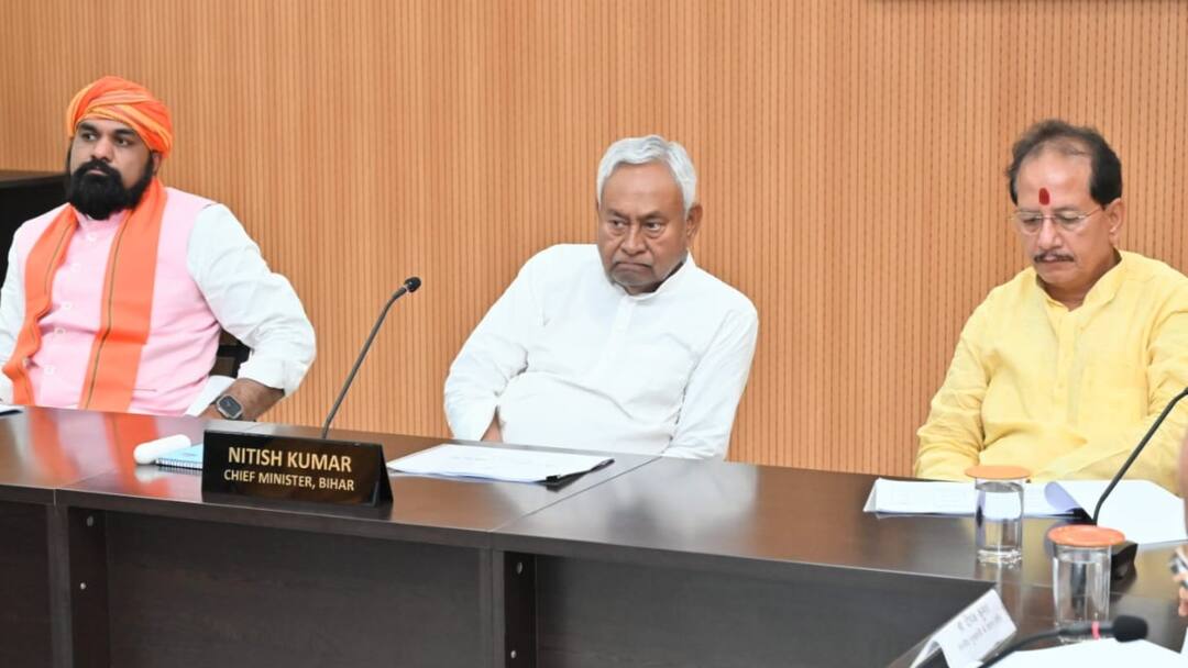 Nitish Cabinet Meeting: लोकसभा चुनाव के बाद एक्शन में CM नीतीश, बुलाई कैबिनेट की बैठक Nitish Kumar cabinet will have its first meeting after Lok Sabha elections 2024 ann Nitish Cabinet Meeting: लोकसभा चुनाव के बाद एक्शन में CM नीतीश, बुलाई कैबिनेट की बैठक