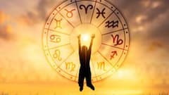 Sun Transit : শনিতে রাশি বদলাবেন রবি, ঘুরে যাবে ৩ রাশির ভাগ্য, সোনার মতো চমকাবে ভাগ্য