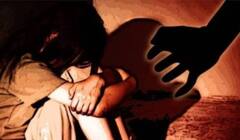 पुणे हादरलं! एकाच दिवशी बलात्काराच्या 5 घटना, विविध पोलीस ठाण्यात गुन्हे दाखल