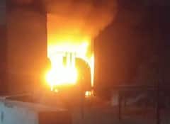 गाजियाबाद में आग ने लील लिया परिवार, 7 माह के बच्चे समेत पांच की मौत, सामने आईं ये तस्वीरें