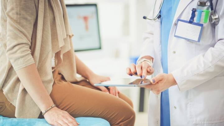 बता दें अगर किसी को जन्मजात कोई बीमारी होती है. या कोई जेनेटिक बीमारी होती है तो इन बीमारियों को हेल्थ इंश्योरेंस के तहत कवर नहीं किया जाता है.