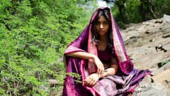 भारत के अलावा इन देशों में भी खूब बिकती है साड़ियां, यहां का कल्चर सबसे अलग