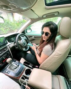 Jyothi Rai: నాలుగు పదుల వయసులోనూ అదిరే అందం- కారులో జగతి మేడం పోజులు చూస్తే మతి పోవాల్సిందే!