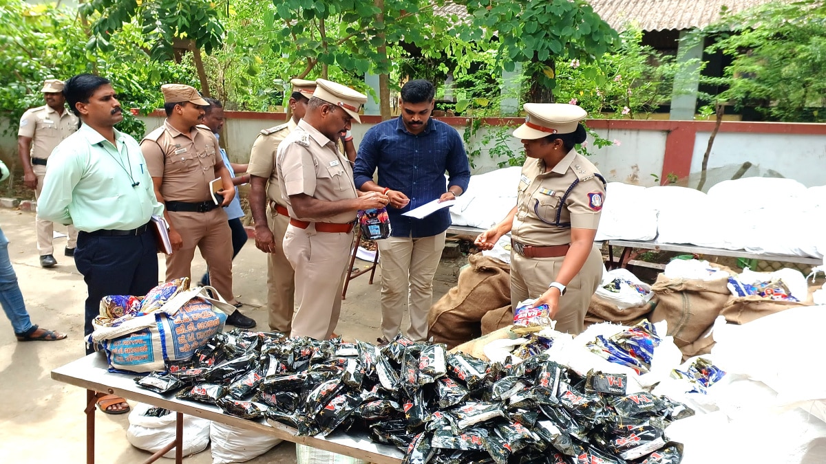 மீன் லாரிக்குள் இருந்த  1000 கிலோ போதைப் பொருட்கள் - சிக்கியது எப்படி...?