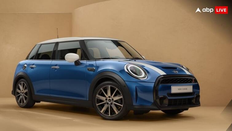 New Mini Cooper 5 door hatchback unveiled launch soon in India भारत में जल्द दस्तक दे सकती है नई 5-Door Mini Cooper, कंपनी ने उठाया पर्दा